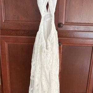 White lace summer maxi dress